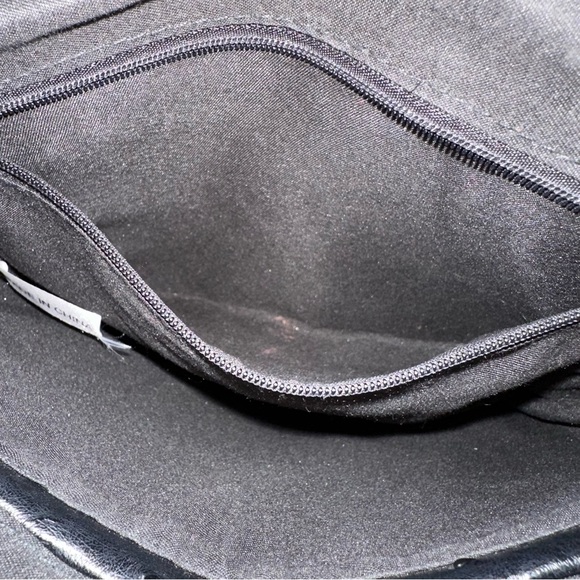 Ostrich croc Queenbee crossbody - Picture 6 of 7